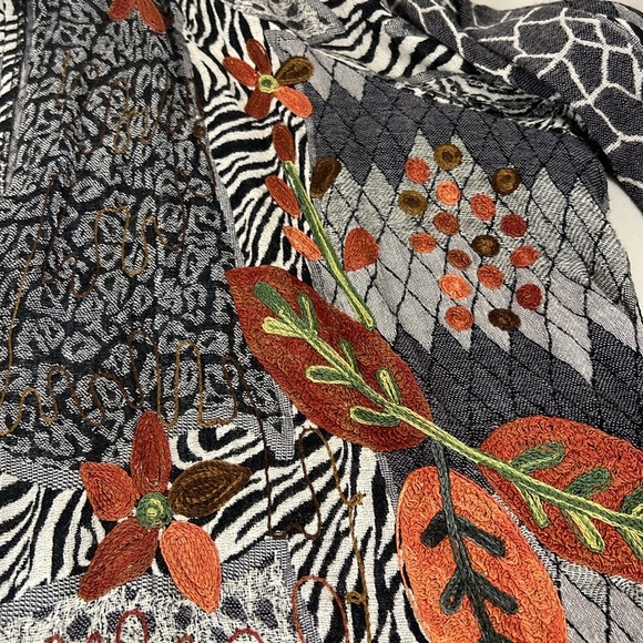 Soft Surroundings Jacket Cardigan Size L/XL Embroidered Open Front Animal Leaf - Picture 12 of 16